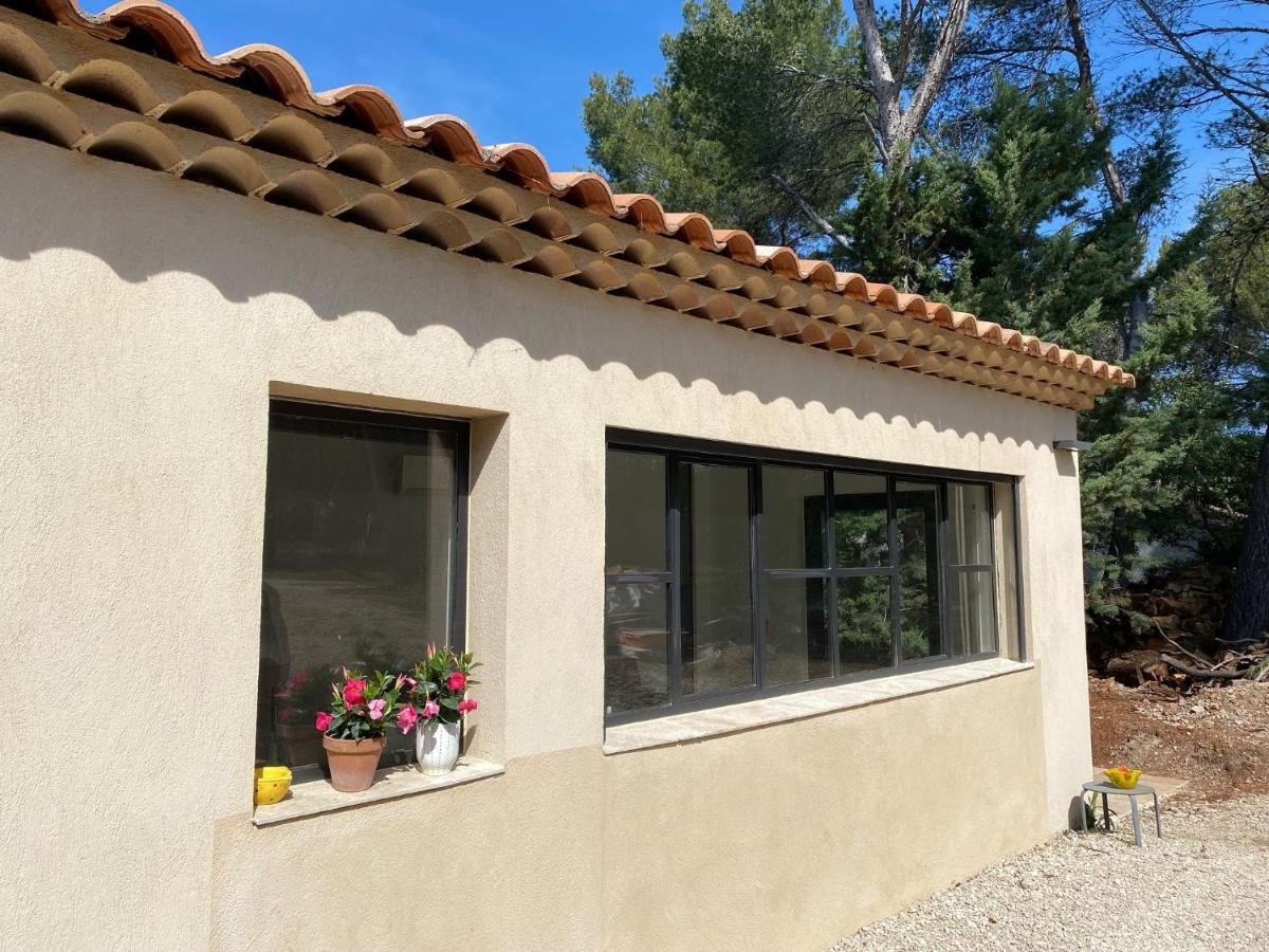 Maison Dans La Pinede Rognes Exteriér fotografie